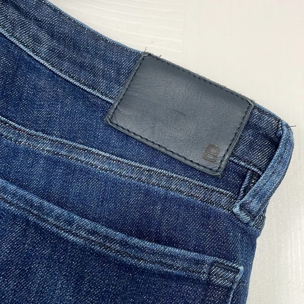 Resilient stretch denim made incredibly soft. Unbelievably comfortable. - Picture 9 of 16